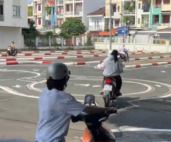 KHÓA HỌC HẠNG A1